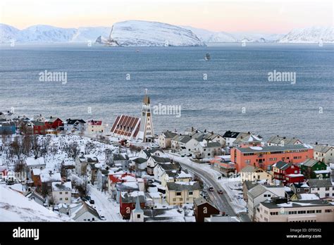what is the most northern town in the world|Hammerfest .